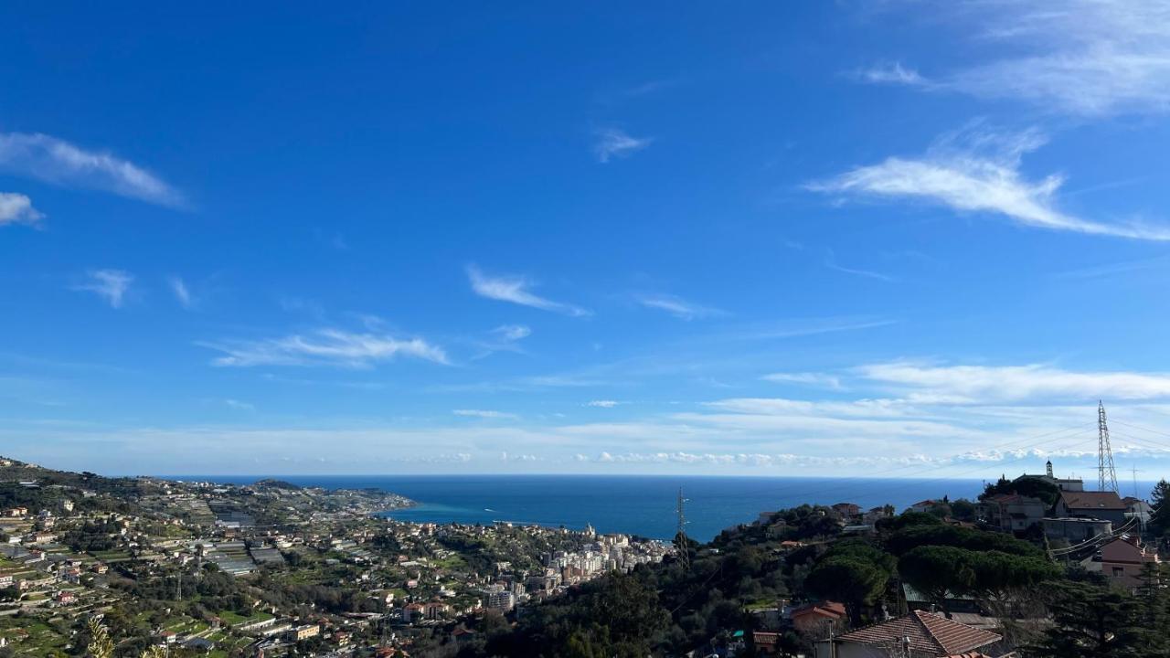Appartamento In Collina Vista Mare Sanremo Exterior photo